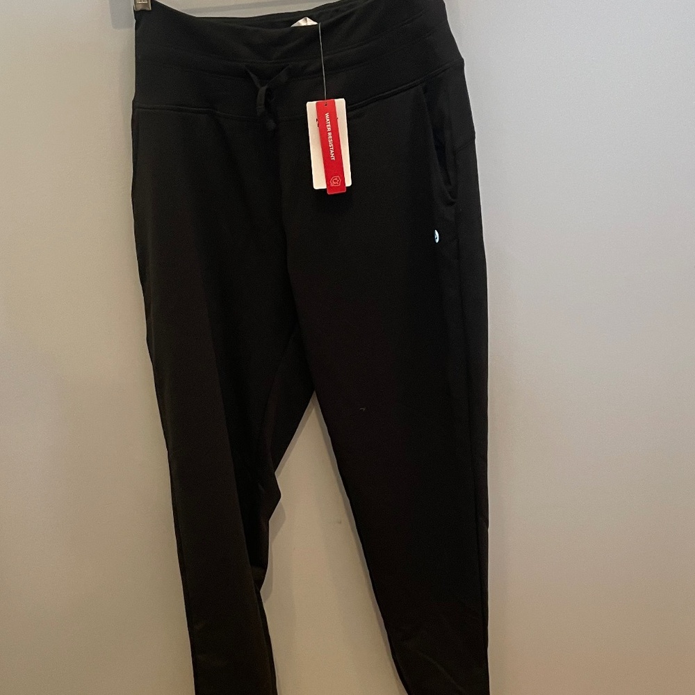 NWT Bayleaf Black  Water Resistant Polyester Joggers Size Small